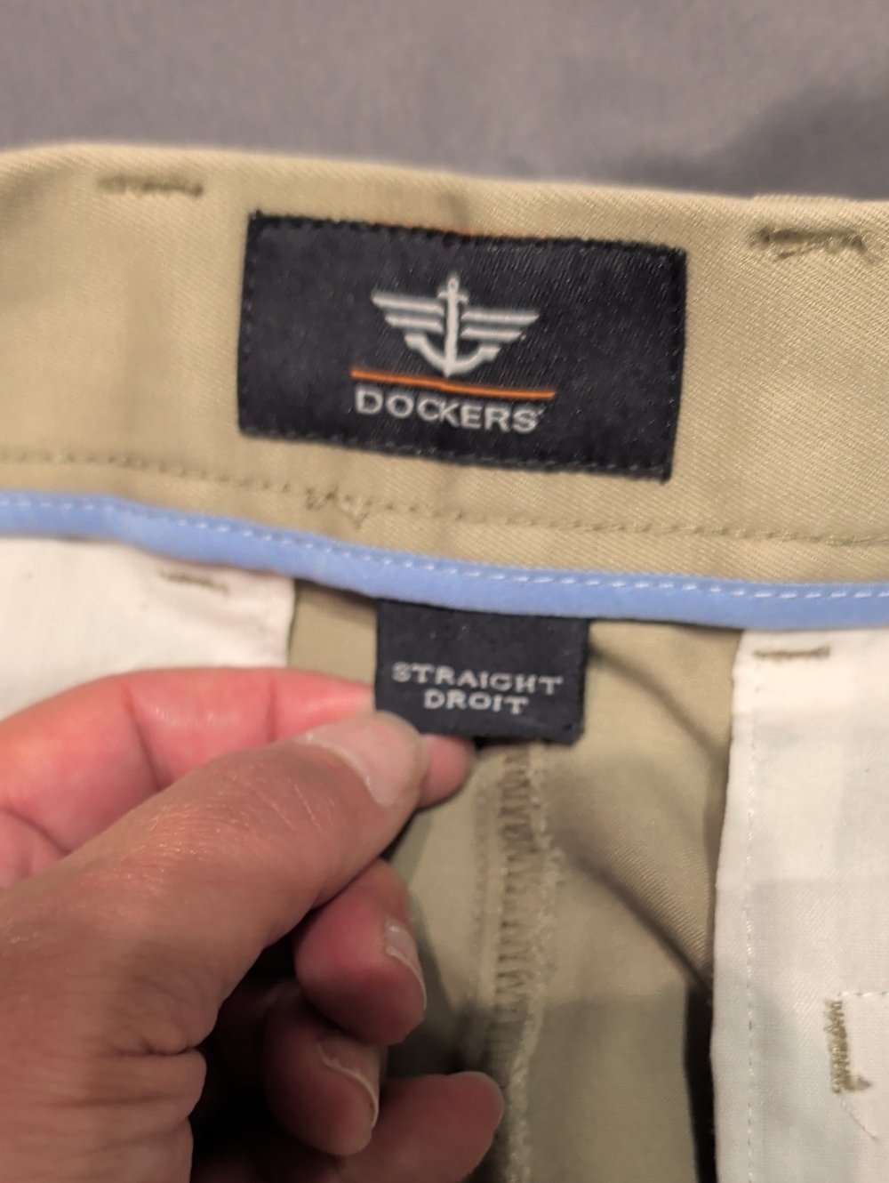 Dockers Men's Light Khaki Straight Fit Flat Front Chino Pants Size 32x30 - Picture 9 of 11